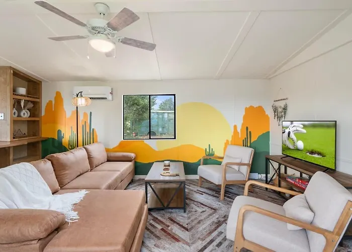 Tranquil 12-acre Haven By Grand Canyon Awaits *