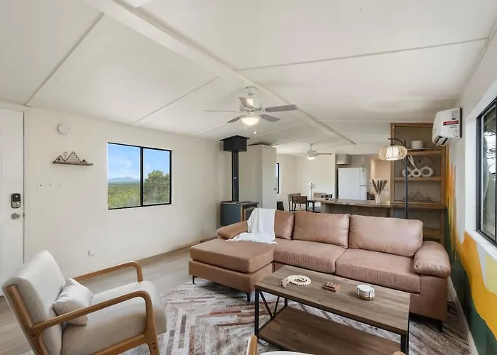 Holiday home Tranquil 12-acre Haven By Grand Canyon Awaits