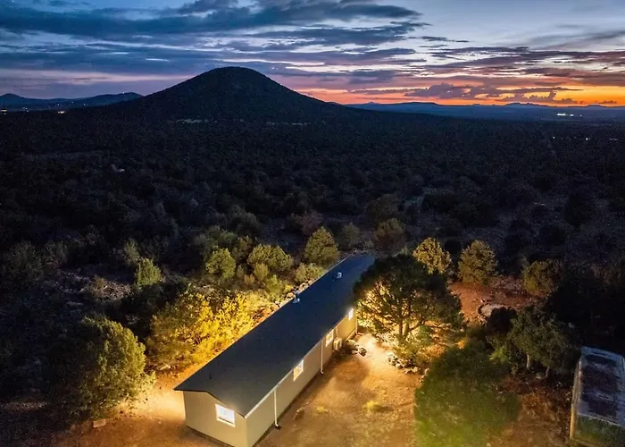 Holiday home Tranquil 12-acre Haven By Grand Canyon Awaits Williams